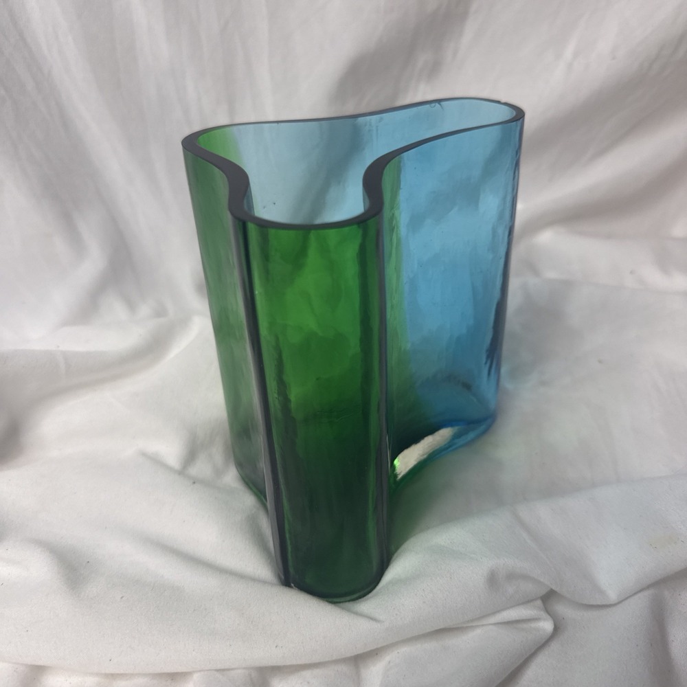 Southern Living Green Blue Aqua Art Glass Vase Abstract Wave Coastal Vase Sea - Picture 2 of 9